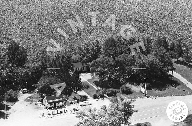 Junction Service and Motel - 1963 Photo (newer photo)